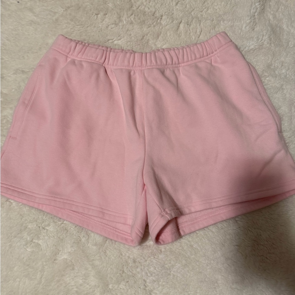SKIMS Botton Fleece Shorts in Cherry Blossom